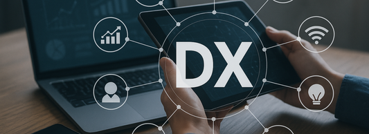 小売DXを示す画面が表示されたパソコン